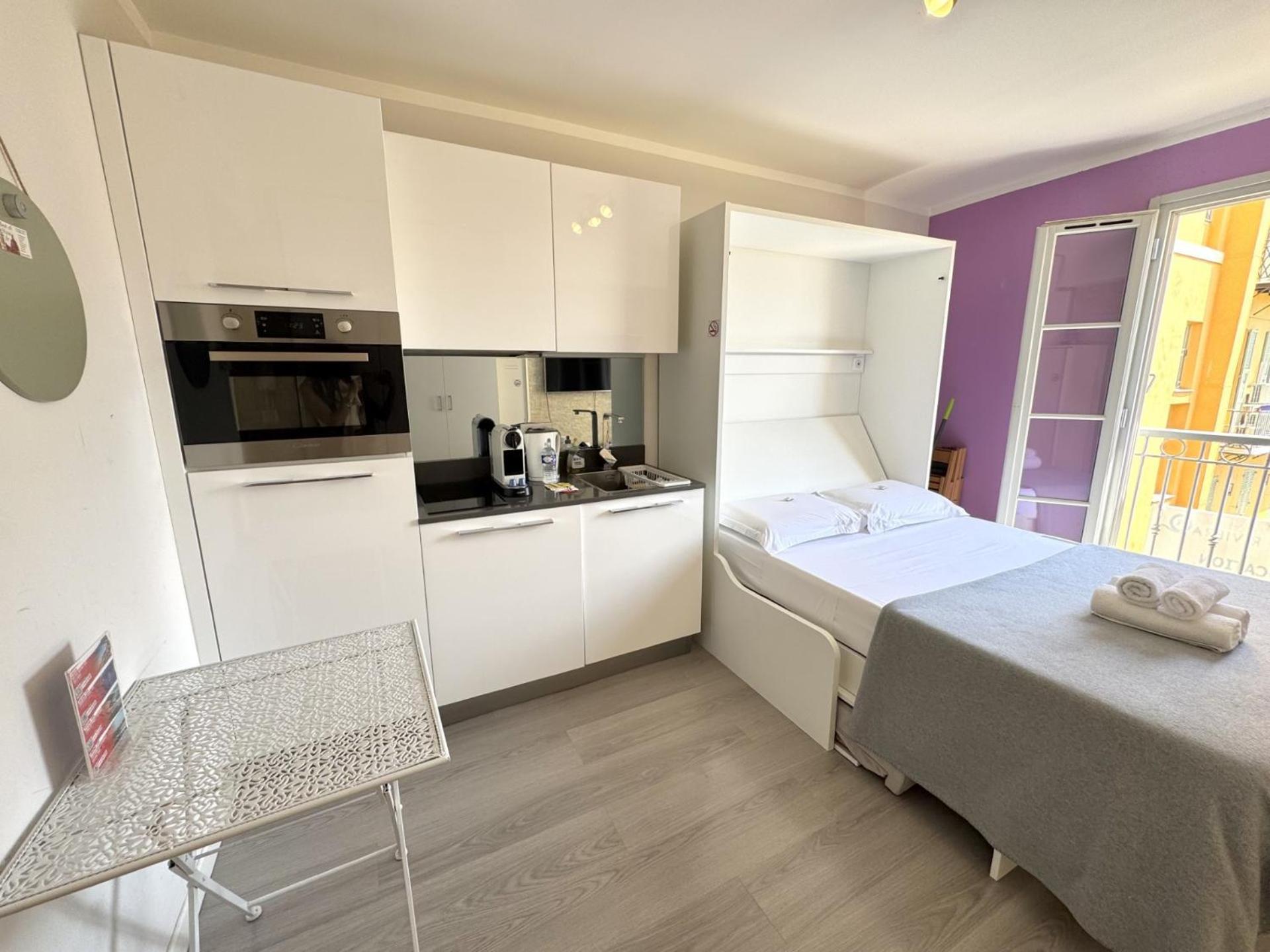 Aparthotel Riviera Nice Cote D'Azur - Old Town - Studio Ac - Sea View - 50M Promenade Des Anglais- La Maison Linda Esterno foto